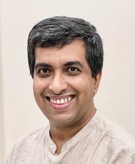 Suresh Dhumale - Founder & Director